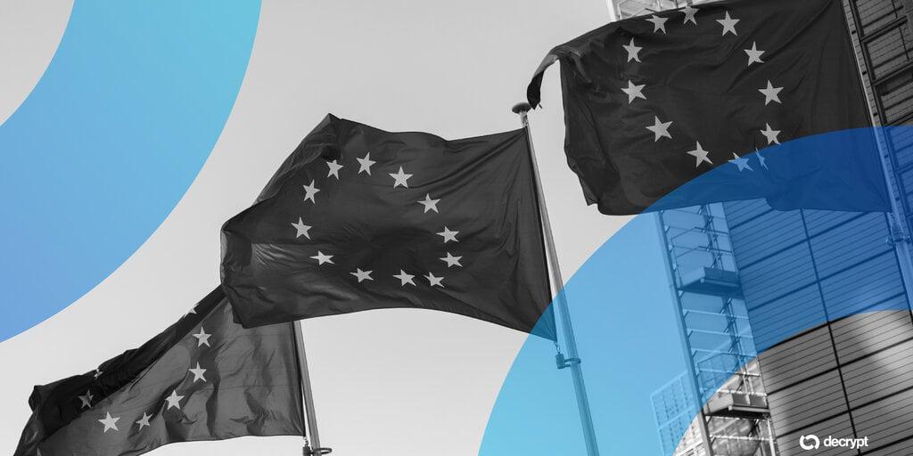 欧盟计划在2026年前加强养老金和加密货币监管措施