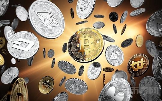 2025年回顾比特币:“数字黄金”为何让投资者感到失望?